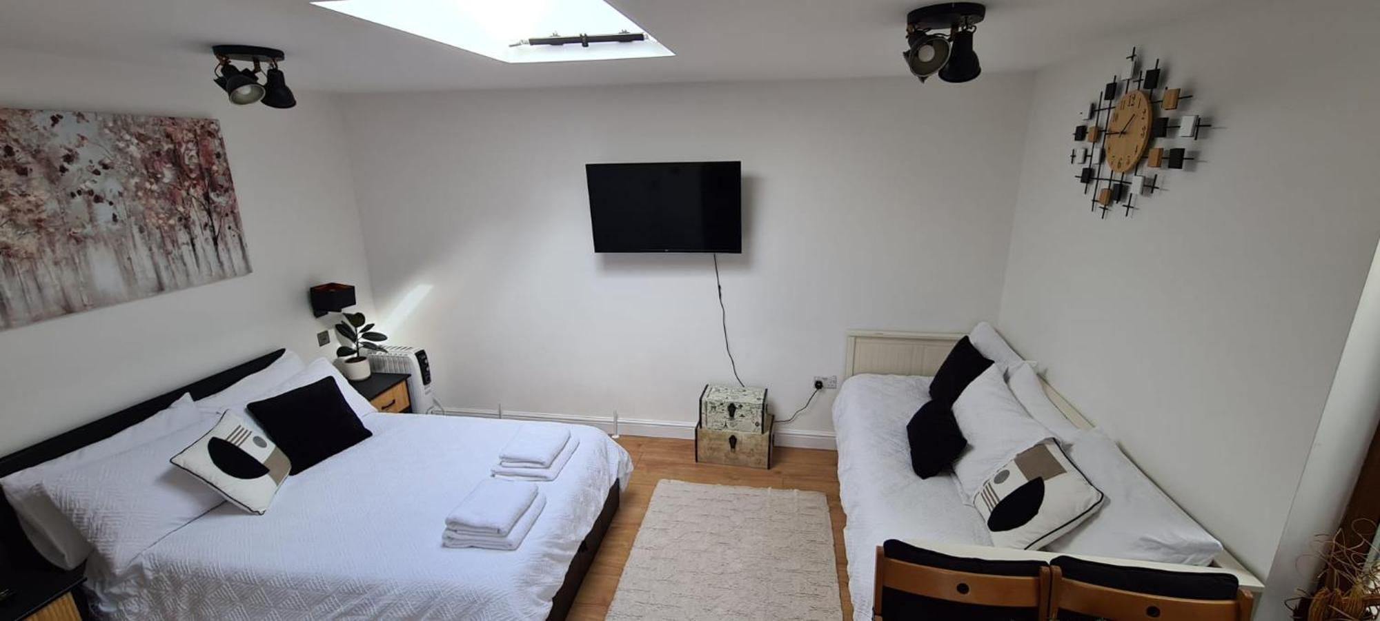 Canterbury Romantic Modern Home Goodnestone  Oda fotoğraf